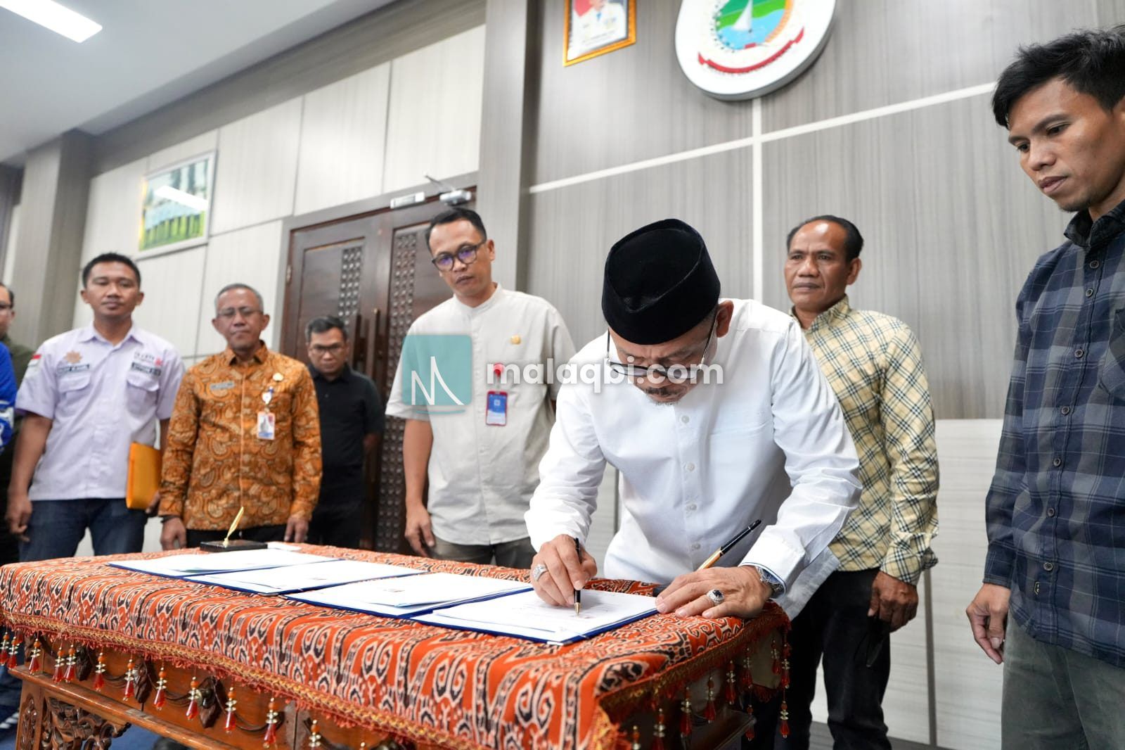 Pemprov Sulbar Gandeng Perusahaan Pasang Listrik Gratis Bagi Warga Miskin